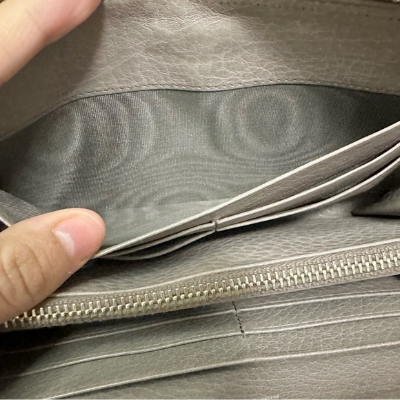 Prada Milano Zippy Wallet - Picture 8 of 10